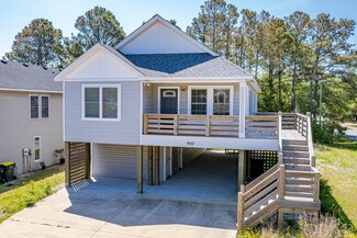 907 W 3rd St, Kill Devil Hills, NC 27948