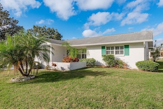 2949 Briar Cliff Dr, Palm Harbor, FL 34684