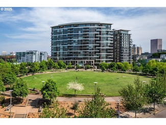 949 NW Overton St Unit 601, Portland, OR 97209