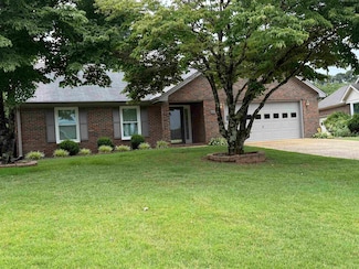 217 Westmeade Ct, Florence, AL 35630