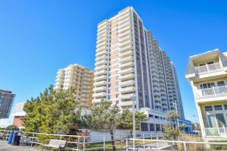 100 S Berkley Square Unit 17M, Atlantic City, NJ 08401