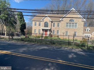 3128 FURNISHED Prosperity Ave Unit LOWER LEVEL ONLY, Fairfax, VA 22031