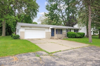 2070 Walton Blvd, Rochester Hills, MI 48309