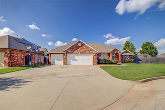 1313 SW 126th Place, Oklahoma City, OK 73170