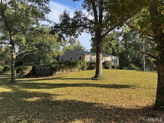 5337 Rainbow Dr, House Springs, MO 63051