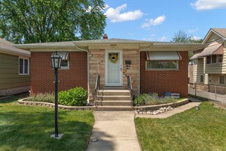18348 Chicago Ave, Lansing, IL 60438