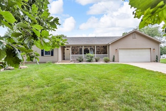 1615 Bunting Rd Unit 2, Jackson, MI 49201