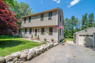 30 North Rd, Sandown, NH 03873
