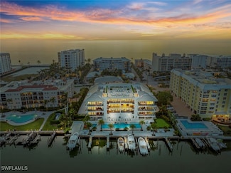 1820 Gulf Shore Blvd N Unit 302 & 303, Naples, FL 34102