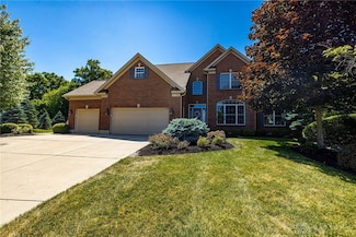 25 Hunter Woods Dr, Oxford, OH 45056