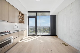 610 Davis St Unit 2501, Austin, TX 78701