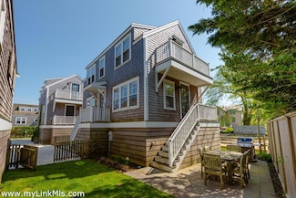 15 Meader St Unit D, Nantucket, MA 02554