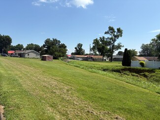 434 16th St, Tell City, IN 47586