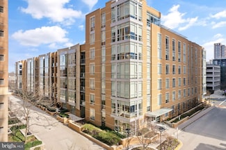 12025 New Dominion Pkwy Unit 406, Reston, VA 20190