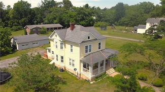 751 Main St, Dillwyn, VA 23936