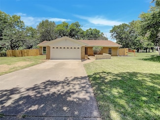 917 Bower Dr, Irving, TX 75061
