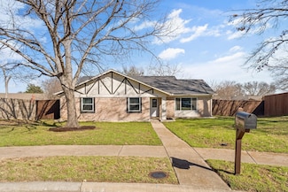 1716 Hendrick Dr, Plano, TX 75074