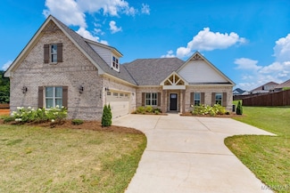 704 Tull Dr, Prattville, AL 36066