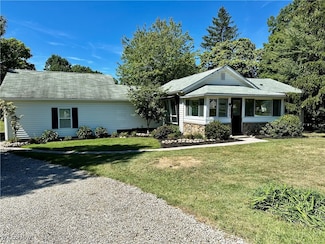 5312 Windfall Rd, Medina, OH 44256