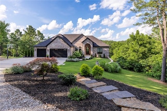 8 Mckenzie Way, Bella Vista, AR 72715