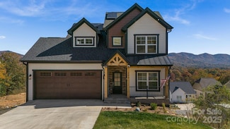 203 Boleyn Dr, Black Mountain, NC 28711