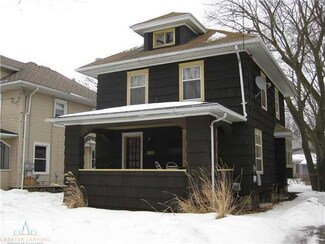 303 Shepard St, Lansing, MI 48912
