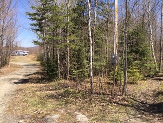 19 Spencer Rd, Stewartstown, NH 03576