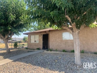 305 Monroe St Unit C, Taft, CA 93268