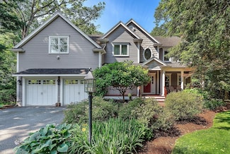 24 Summit Rd, Wellesley, MA 02482