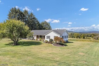 22 Barkers Mill Rd, Hackettstown, NJ 07840