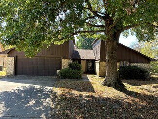 3330 Cleveland St, Paris, TX 75460