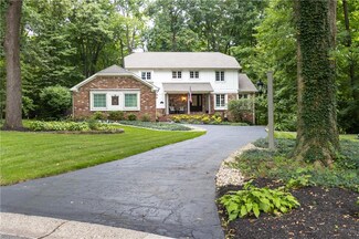 1110 Crown Point, Zionsville, IN 46077