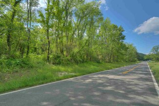 2, 6A & 7 Ivanhoe Trestle Rd, Ivanhoe, VA 24350