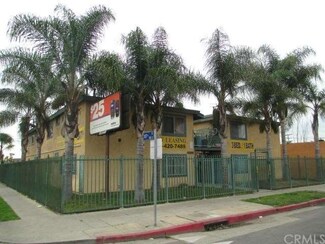 10700 S Main St, Los Angeles, CA 90061
