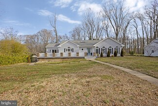 6552 Spring Valley Dr, Alexandria, VA 22312