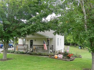 732 Wheatland Rd Unit 4, West Middlesex, PA 16159