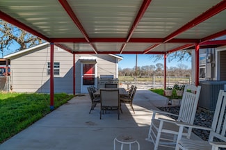 2974 Farm To Market Road 467, Seguin, TX 78155