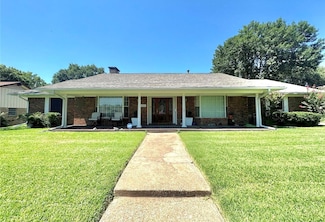 1601 Yarborough Dr, Sherman, TX 75092