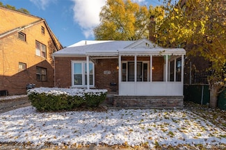 17136 Birchcrest Dr, Detroit, MI 48221