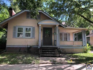1709 SW 15th St, Topeka, KS 66604