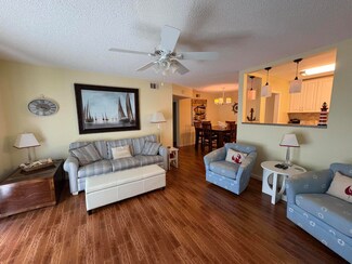 2100 W Beach Dr Unit J101, Panama City, FL 32401