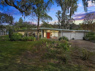 3644 Lake Shore Dr, Apopka, FL 32703