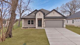 4414 Green Acres Ct, Arlington, TX 76017