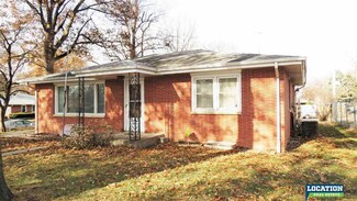 5800 Greenwood St, Lincoln, NE 68507