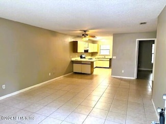 6301 Delacy Rd Unit 2, Jacksonville, FL 32244