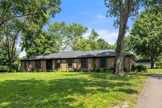 4018 Clovercroft Rd, Franklin, TN 37067