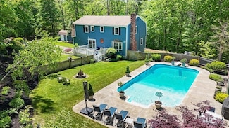 280 Central St, Georgetown, MA 01833