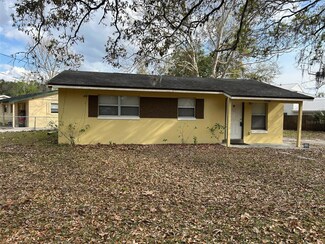 1508 Jefferson Dr, Mount Dora, FL 32757