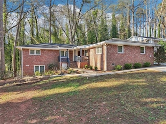 2897 White Oak Dr, Decatur, GA 30032
