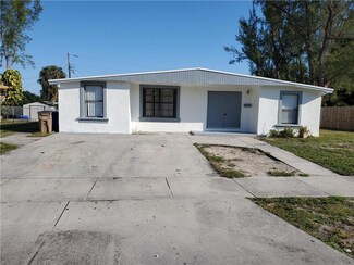 211 NE 42nd St, Pompano Beach, FL 33064